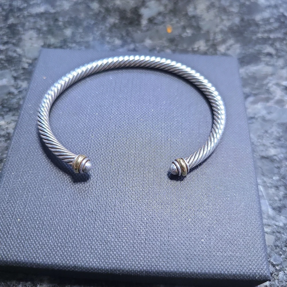 Authentic David Yurman Cable Bracelet Size M 4" - Picture 2 of 6